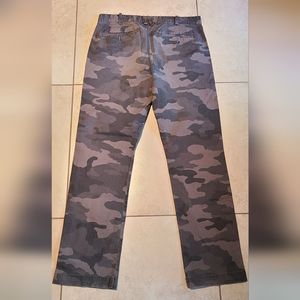 Express Pants (Photographer 31/32)